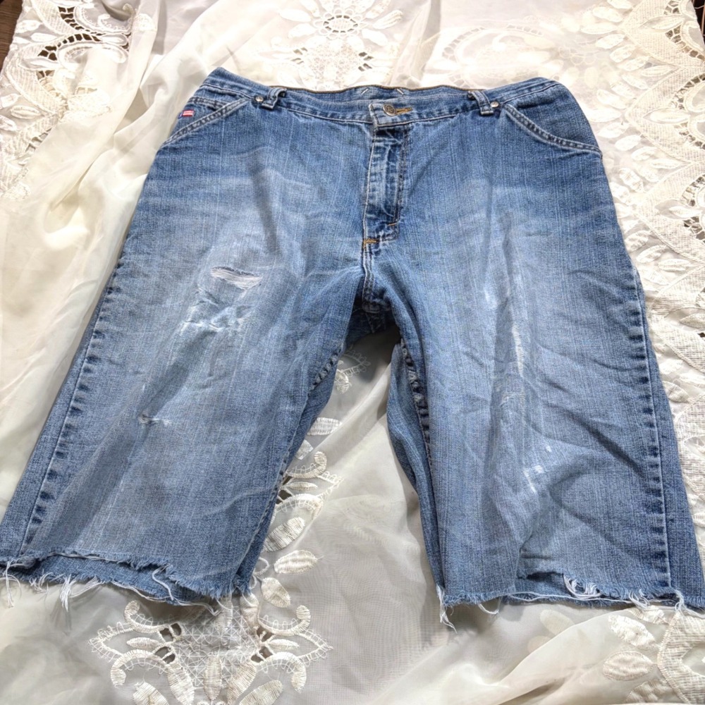 Y2K Grunge Jorts 24/7 Womens Distressed Light Wash Denim Shorts Raw Hem